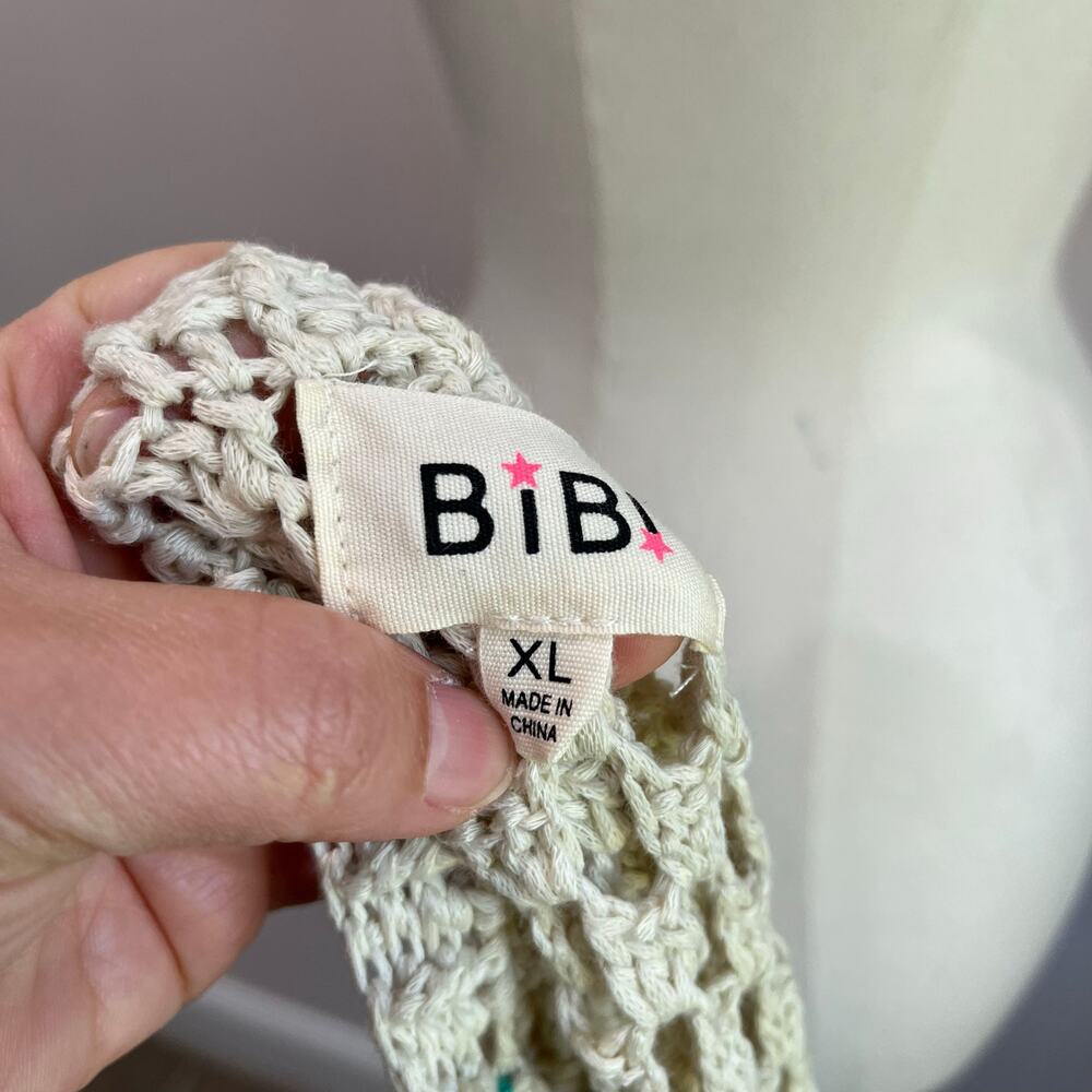 BiBi Colorful Patchwork V-Neck Sweater - Picture 8 of 9